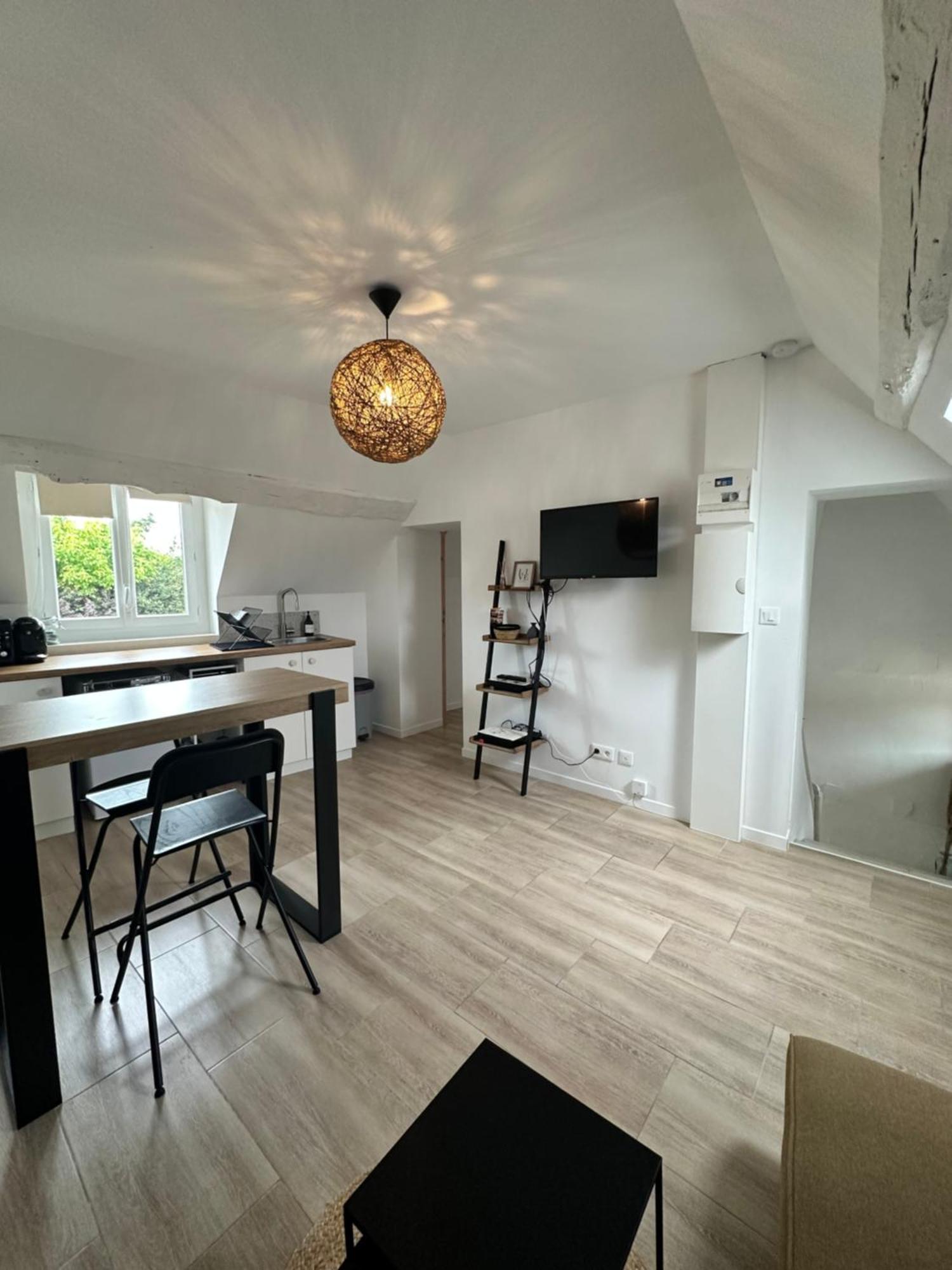 Appartements Pacy-Sur-Eure Buitenkant foto