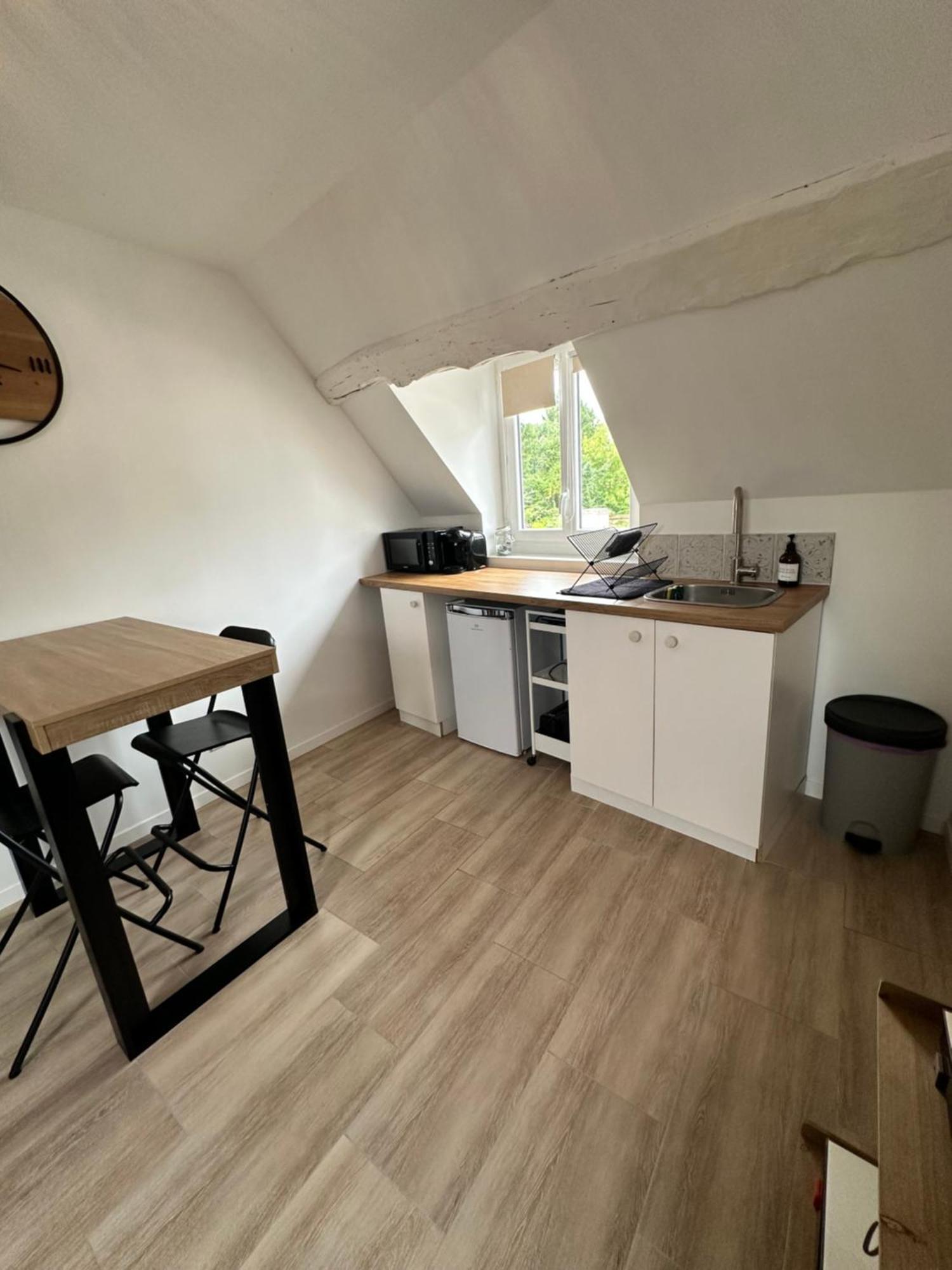 Appartements Pacy-Sur-Eure Buitenkant foto